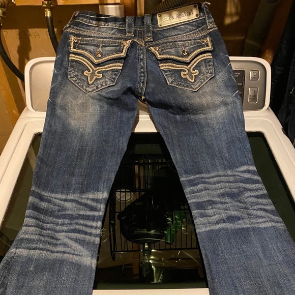 Women’s rock revival jeans - Picture 2 of 7